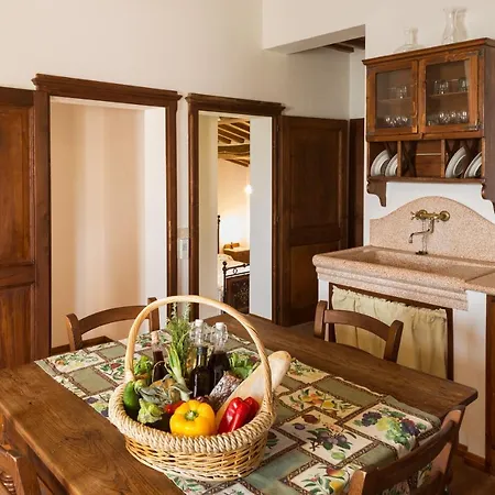 Country house Natouroasi Agriturismo Monte San Savino